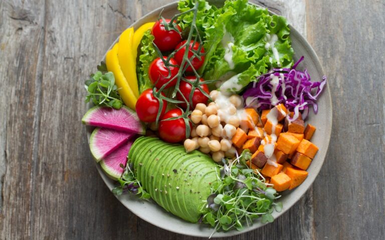Veganlunsj: En Perfekt Kombinasjon av Smak og Helse
