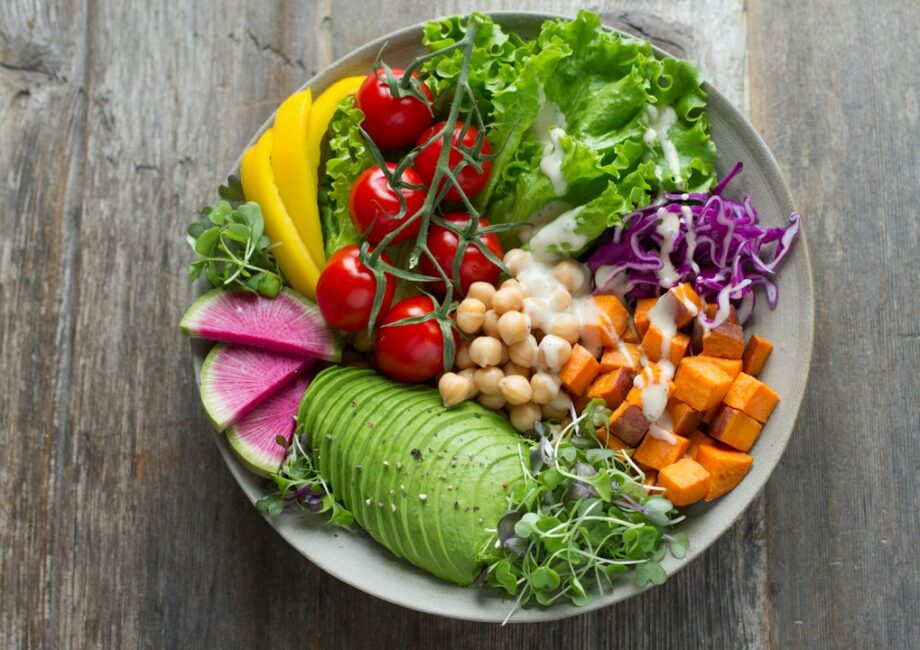 Veganlunsj: Fargerike Retter for En Sunn Hverdag